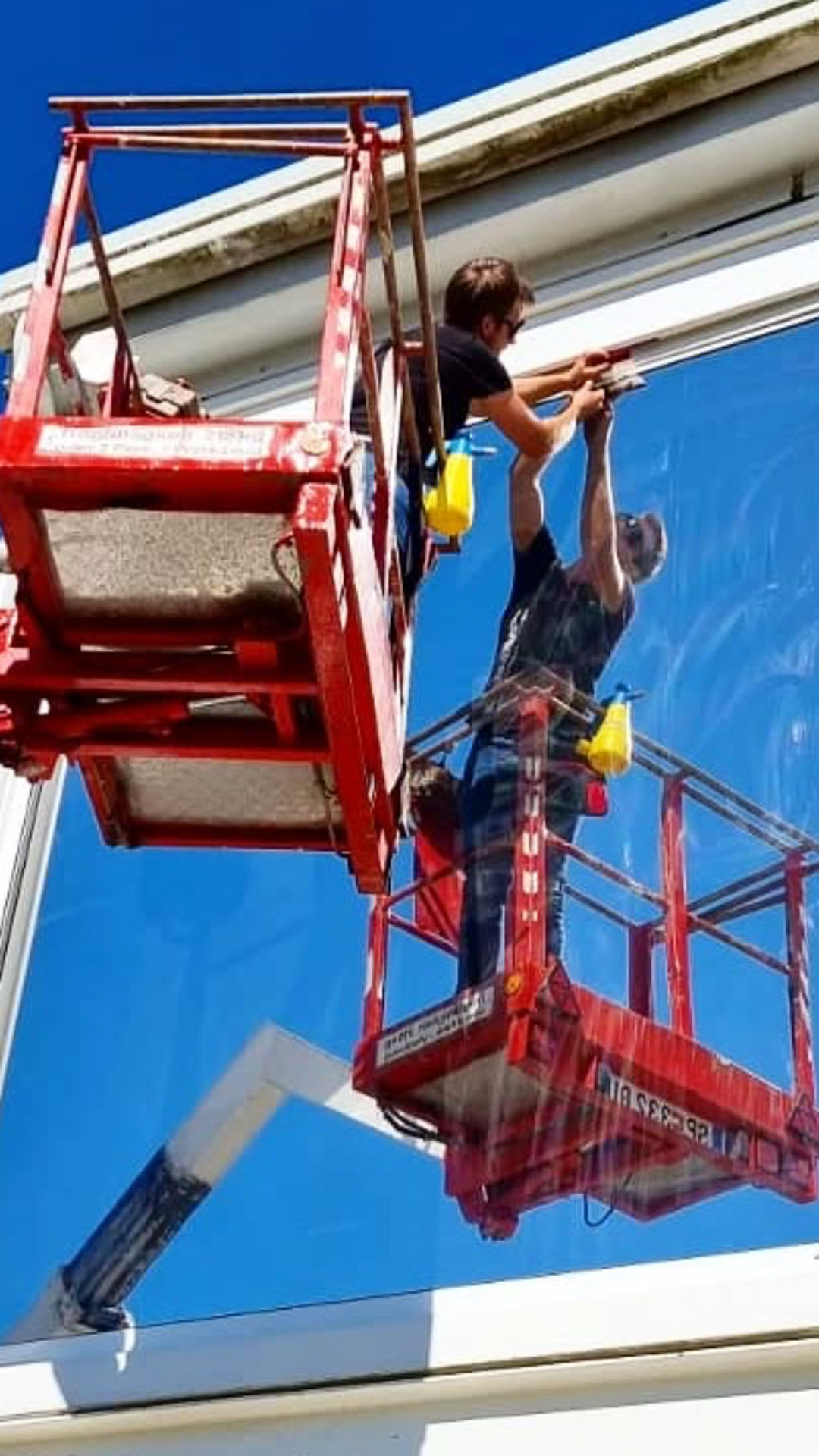 Sonnenschutz an Gebäuden und Fahrzeugen